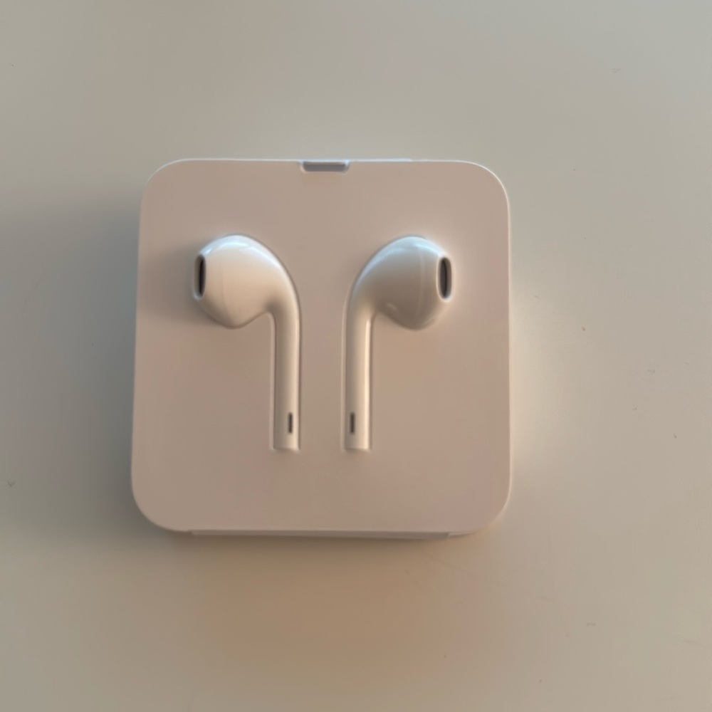 Apple Wired Earphones